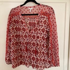 Joie Red and White Flowy Blouse, Tassels, Boho, Print, Size Small 100% Silk